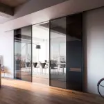 Spazi distinti: pareti scorrevoli e divisori